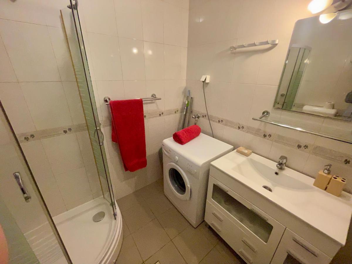 Stunning View To Kotor Bay And Old Town - C2 Vista Apartment Muo Bagian luar foto