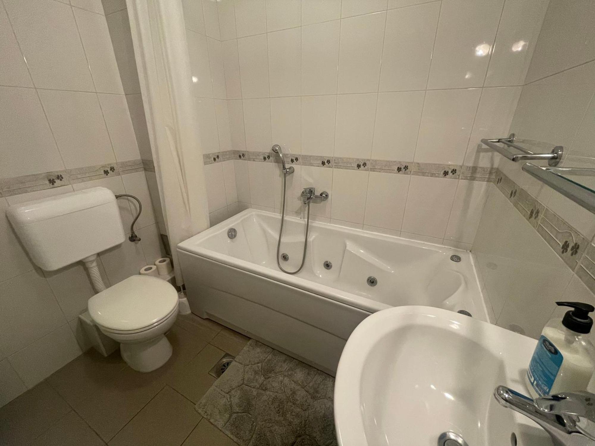 Stunning View To Kotor Bay And Old Town - C2 Vista Apartment Muo Bagian luar foto